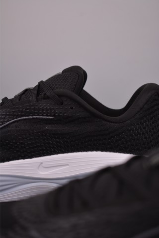 Nike Zoom Vomero ReactX view 8