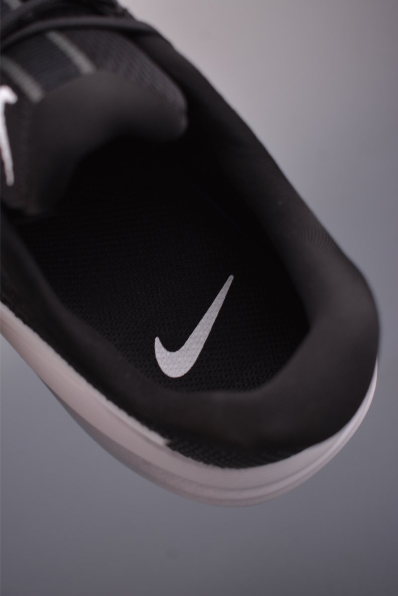 Nike Zoom Vomero ReactX view