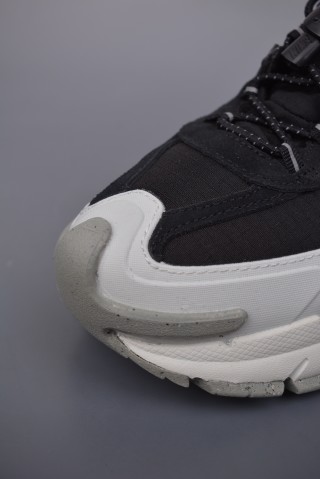 Nike Zoom Vomero Roam 5 view 6