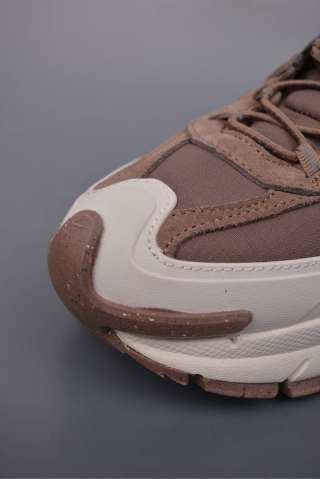Nike Zoom Vomero Roam 5 view 6