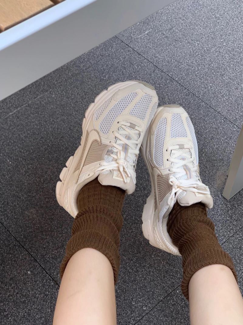 Nike Zoom Vomero 5 SP