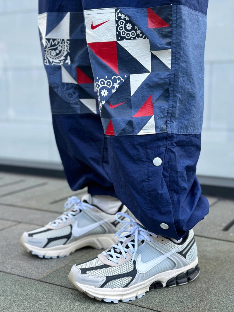 Nike Zoom Vomero 5 SP view