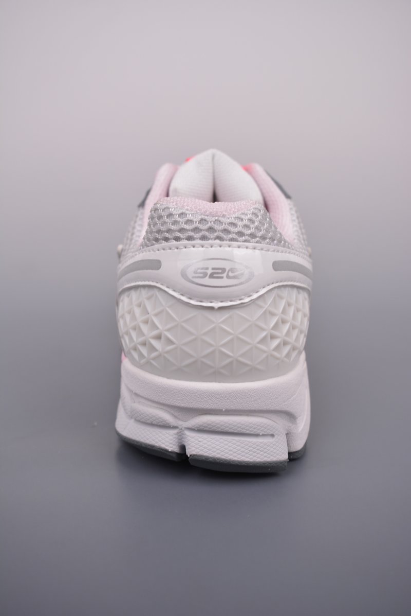 Nike Zoom Vomero 5 'Black' view