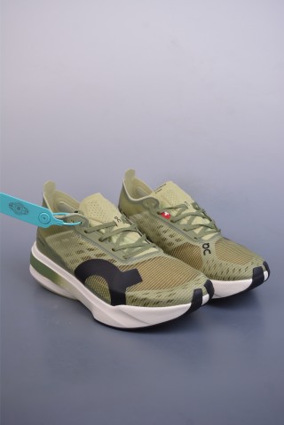 On Cloudboom Strike LS view 1