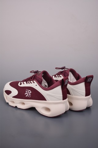 On Cloudsolo 'Loewe' view 29