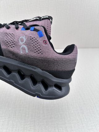 On Cloudmonster view 6