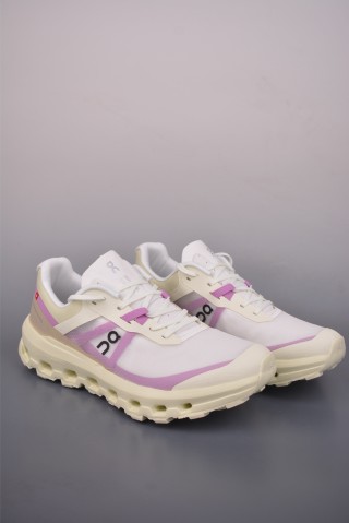 On Cloudsurfer view 10