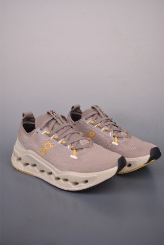 On Cloudsurfer Max 2 view 28
