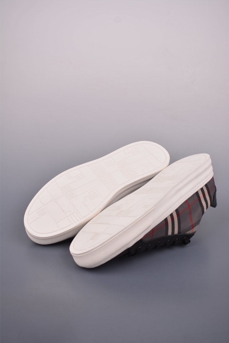 Burberry Check Leather Low 'Black / White' view