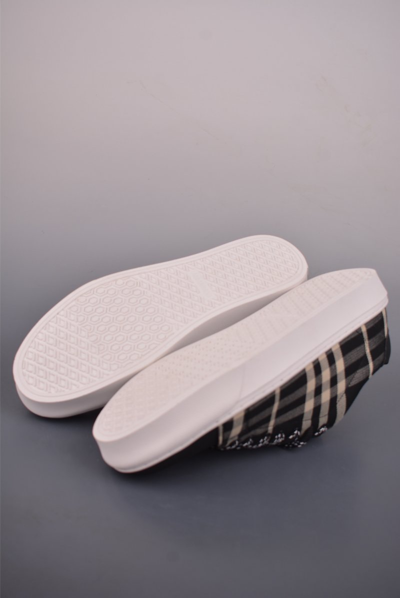 Burberry Check Leather Low 'Black / White' view