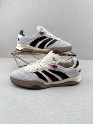 Adidas Predator Mundial view 4