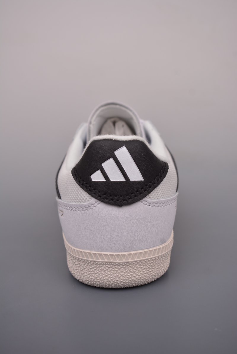 Adidas Predator Freestyle T view