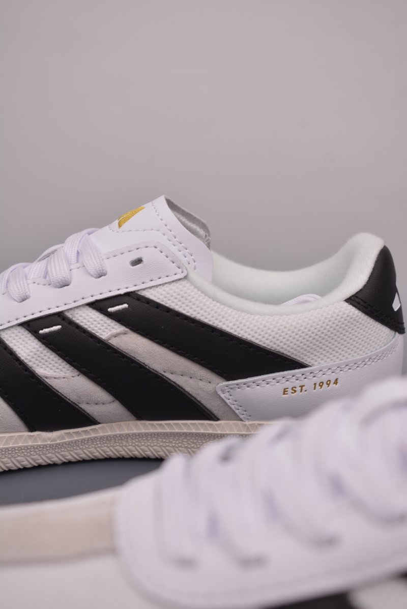 Adidas Predator Freestyle T view