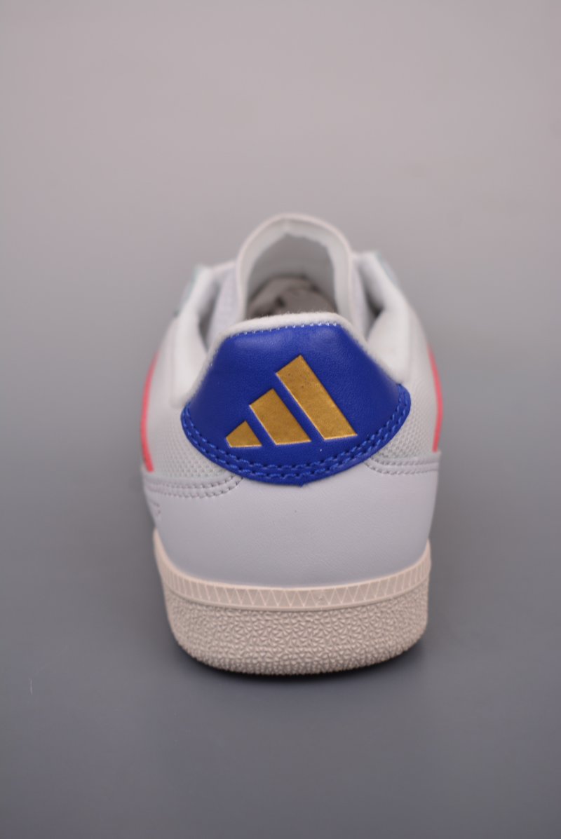 Adidas Predator Freestyle T view
