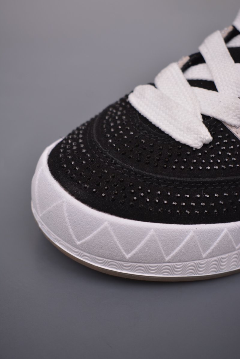 Adidas Adimatic Jamal Smith view