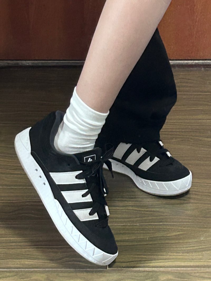 Adidas Adimatic Jamal Smith view