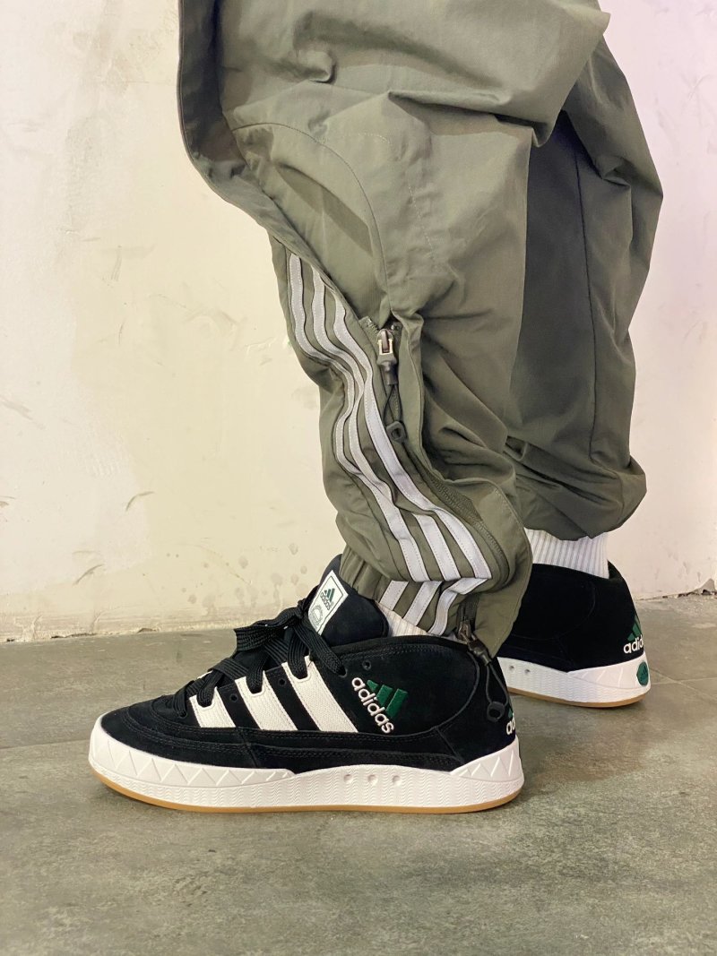 Adidas Adimatic view