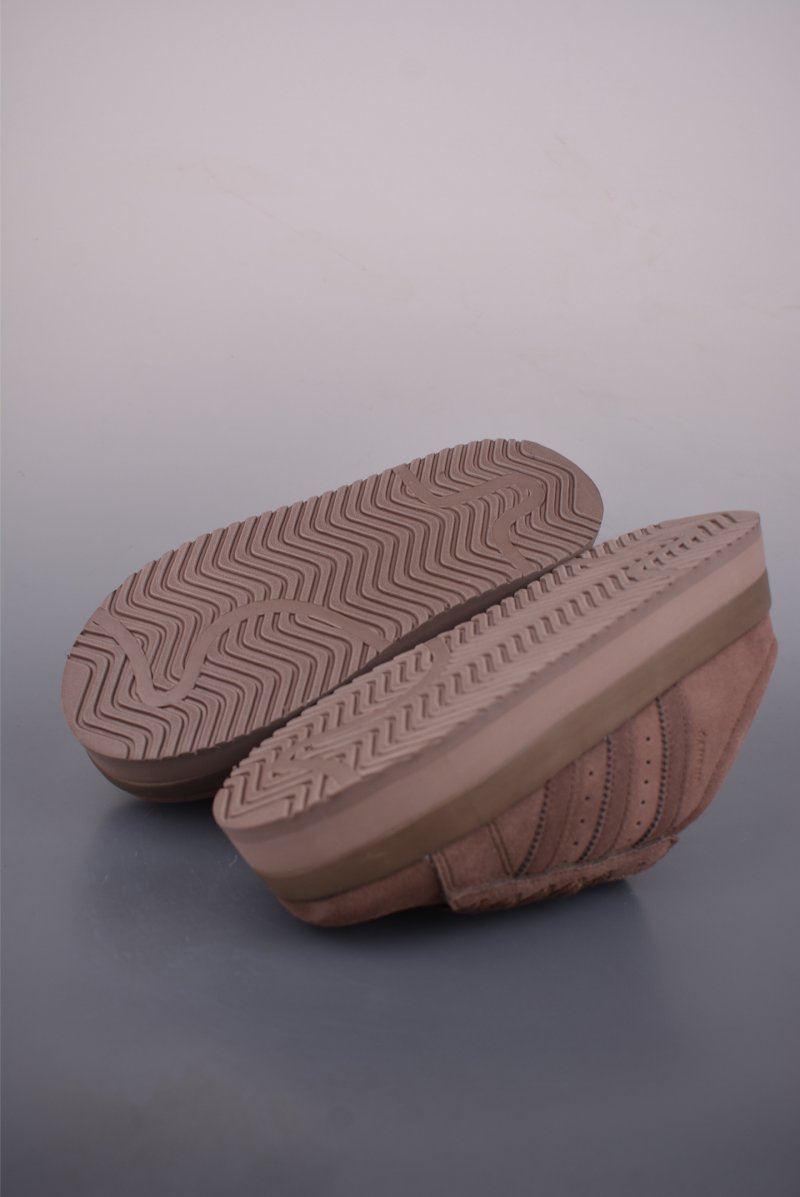 Adidas Campus 00s WTR LO view
