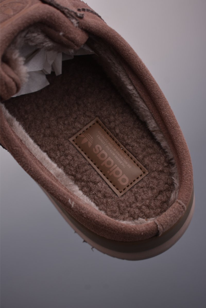 Adidas Campus 00s WTR LO view