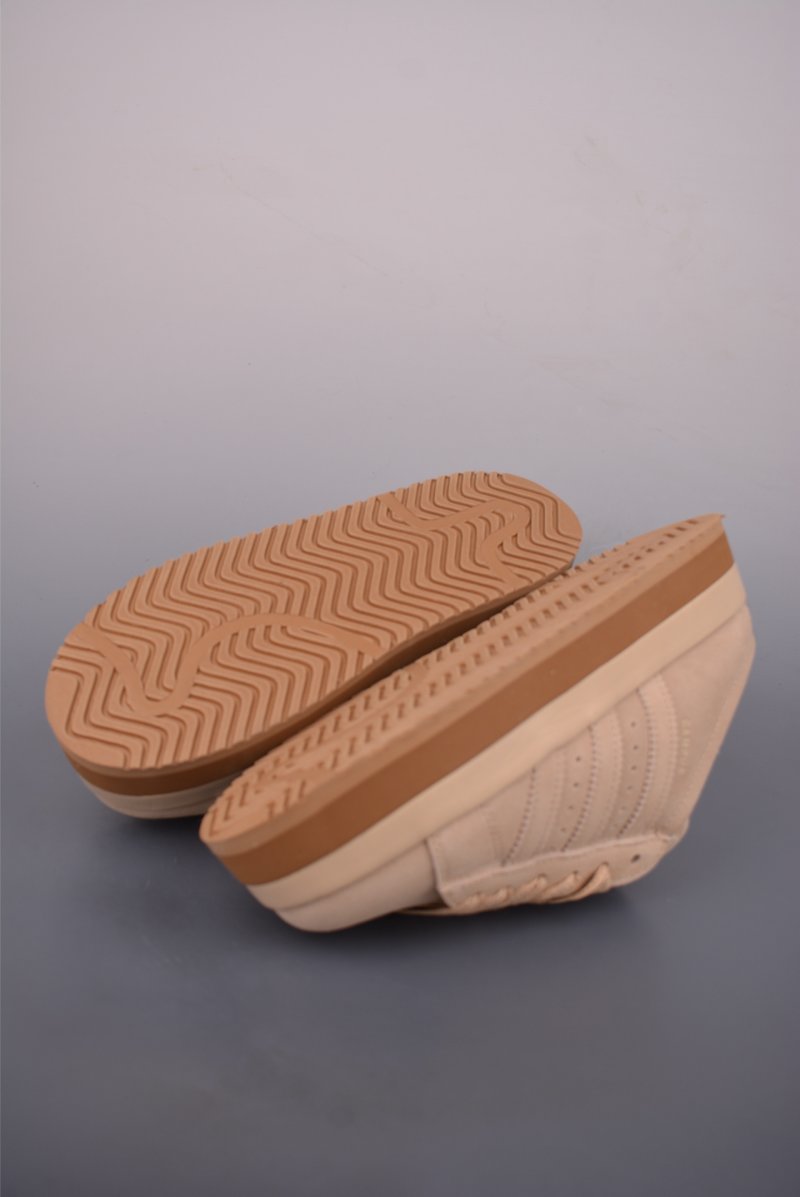 Adidas Campus 00s WTR LO view