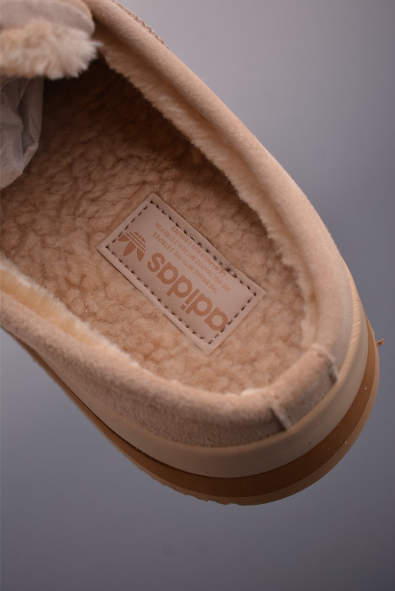Adidas Campus 00s WTR LO view