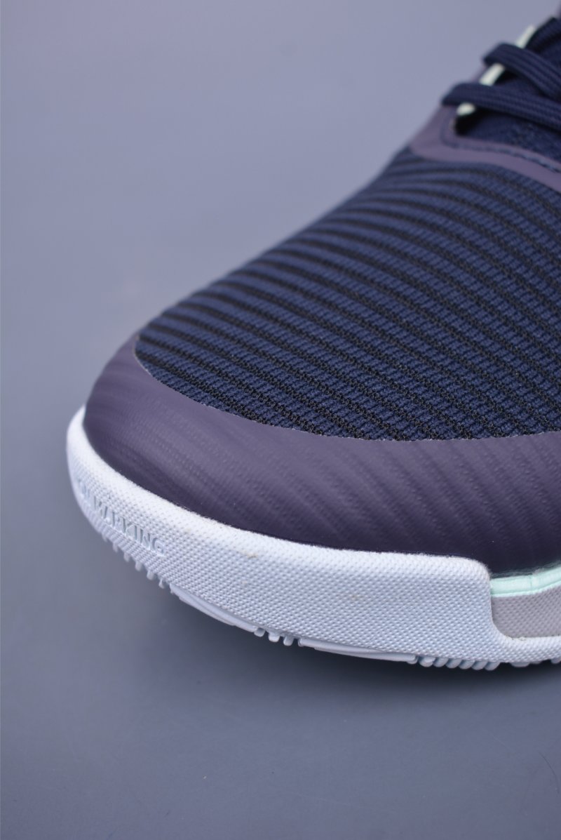 Adidas Crazyflight Mid view