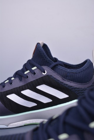 Adidas Crazyflight Mid view 8