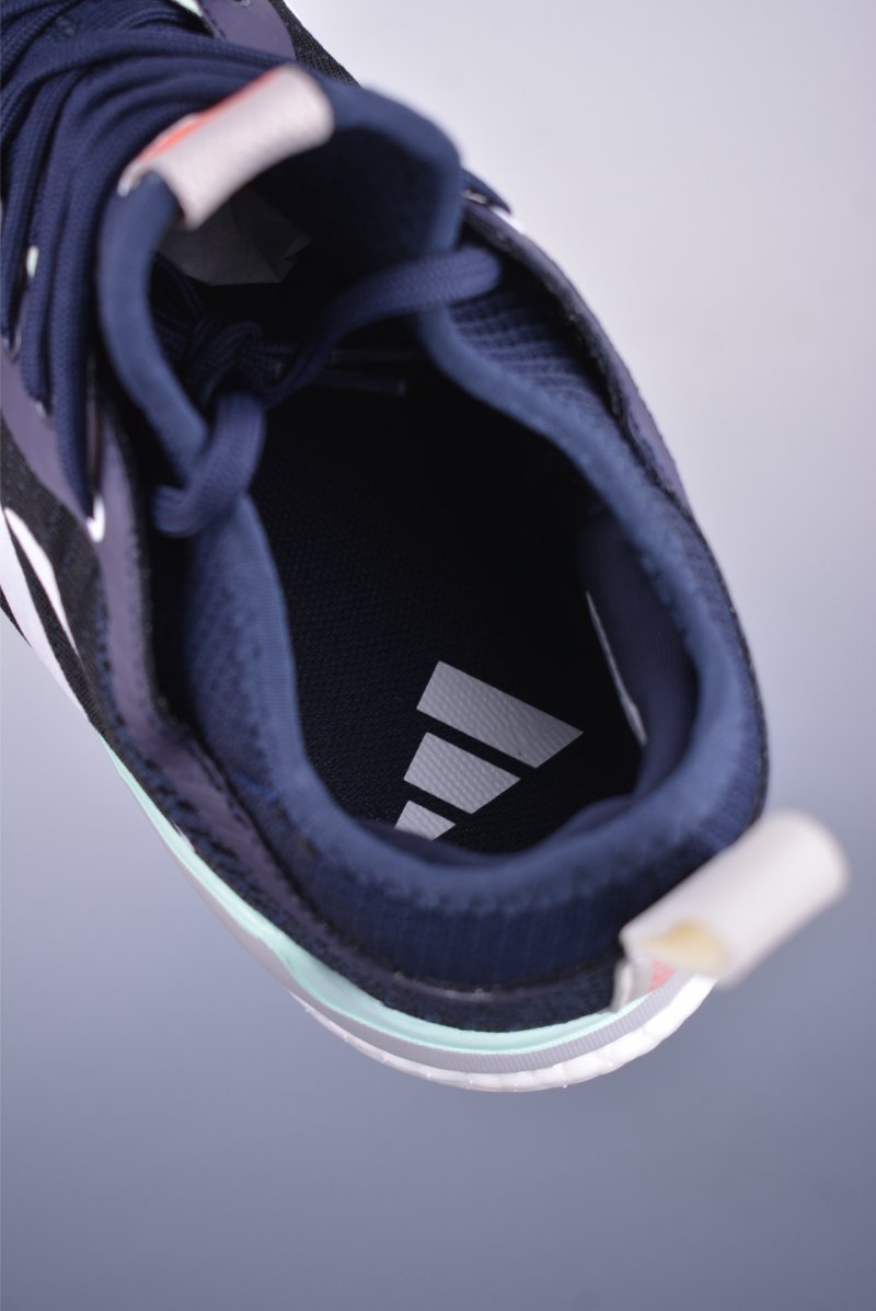 Adidas Crazyflight Mid view