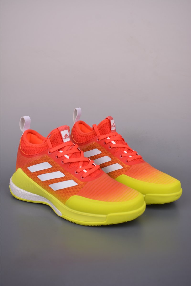 Adidas Crazyflight Mid view