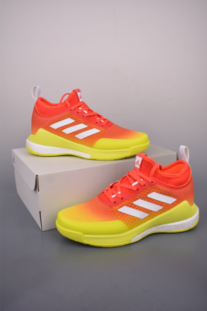 Adidas Crazyflight Mid view