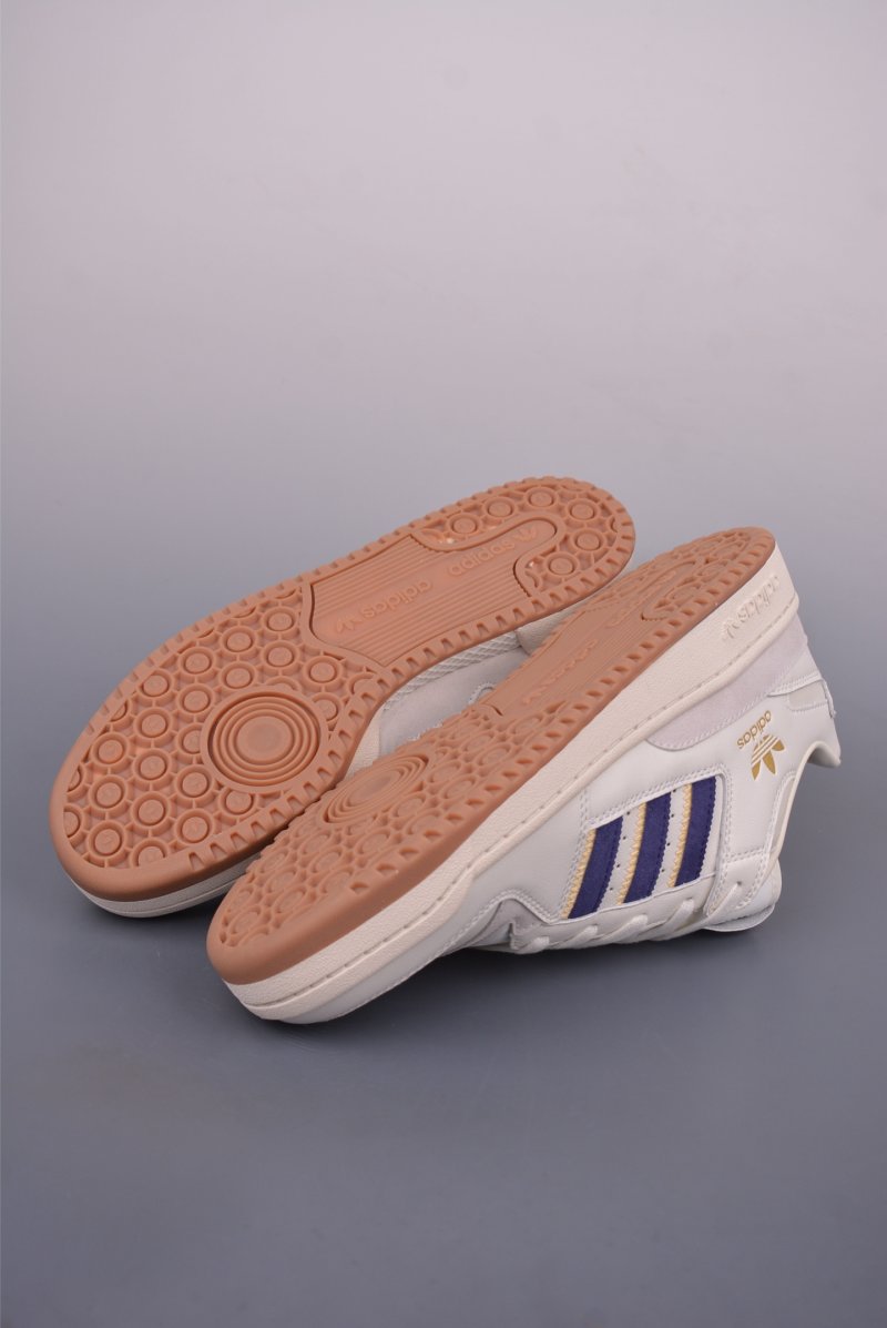 Adidas Forum LOW CL view
