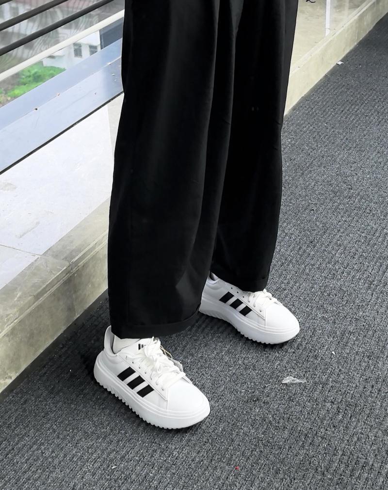 Adidas Grand Court