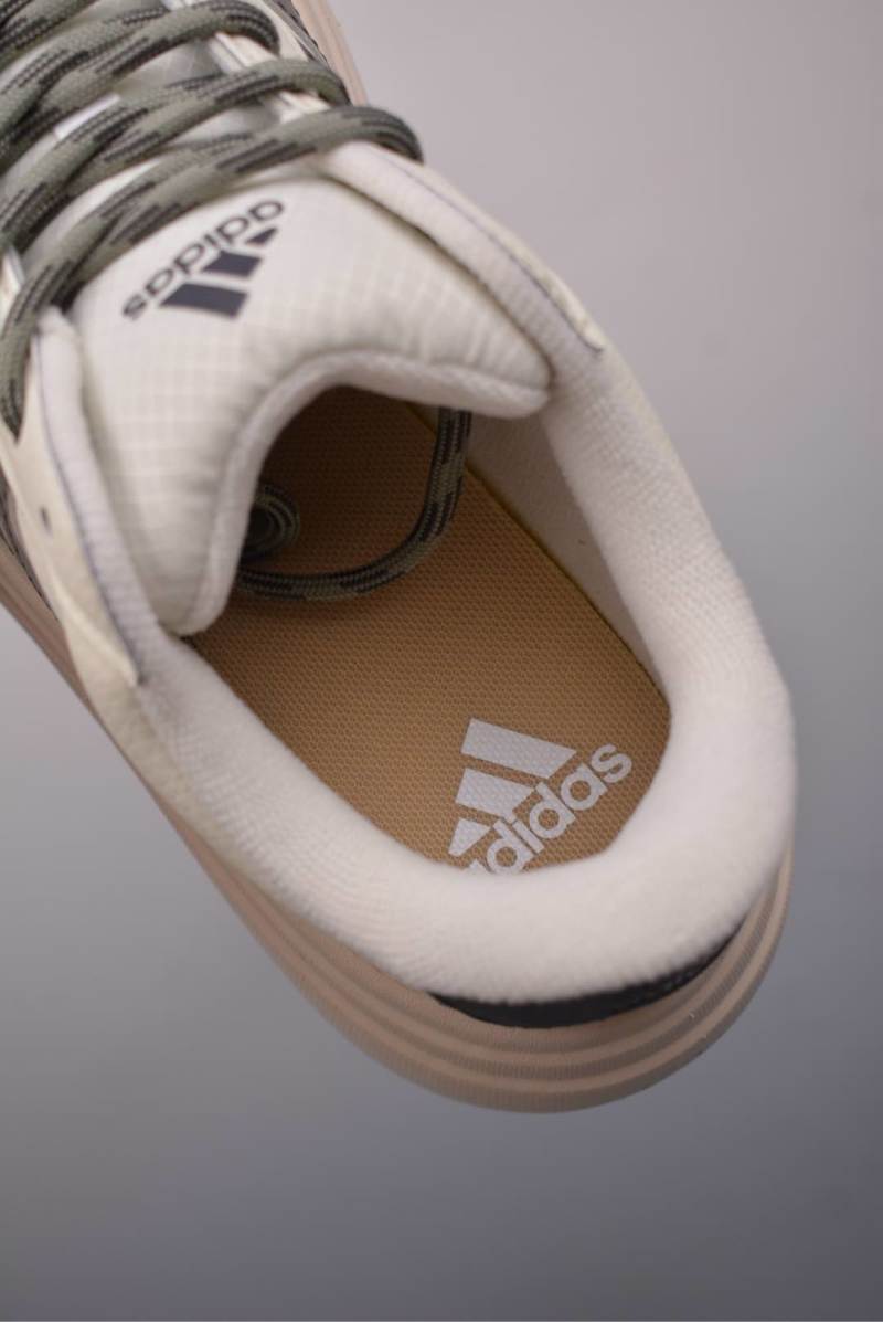 Adidas Grand Court view