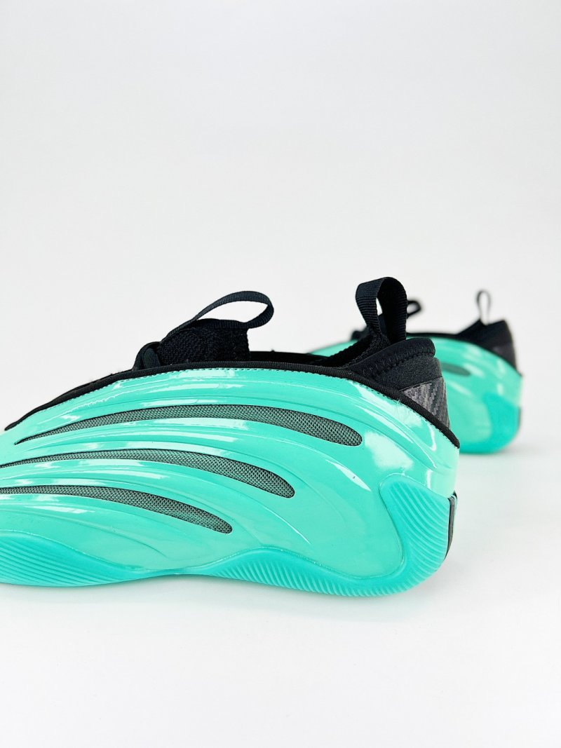 Adidas Harden Volume 9 view