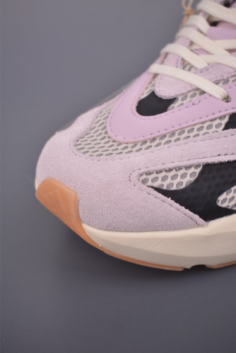 Adidas Lightblaze view