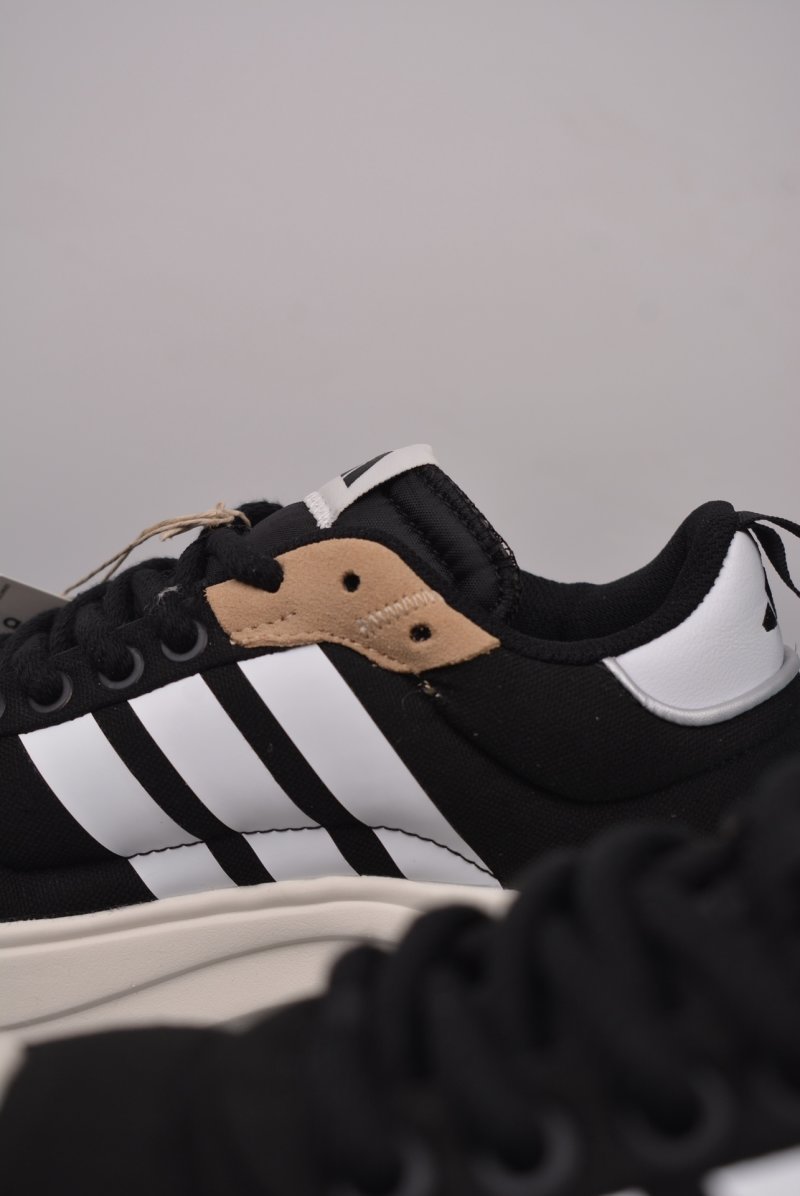 Adidas Maxxcourt SPW view