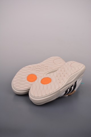 Adidas Maxxcourt SPW view 3