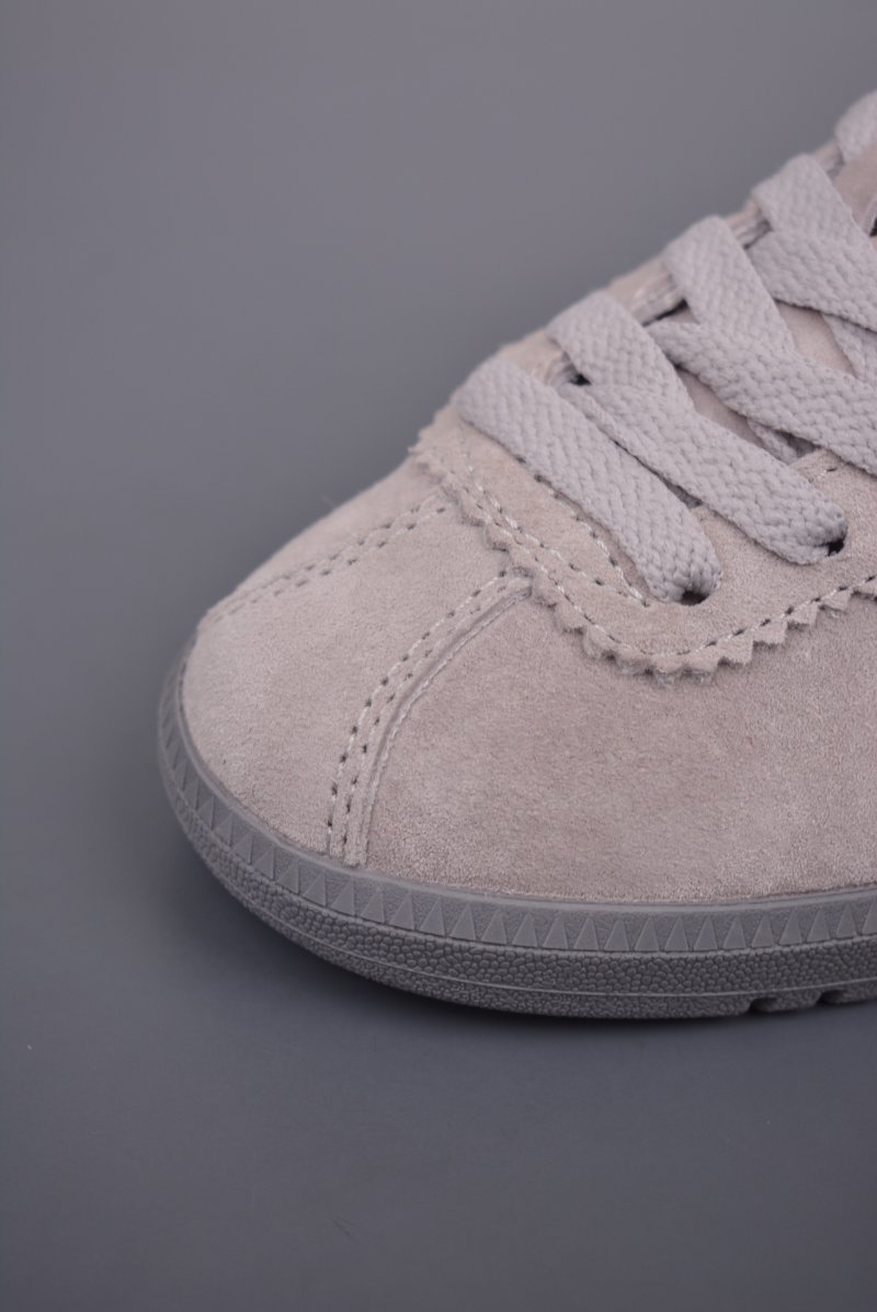 Adidas Originals Bermuda view