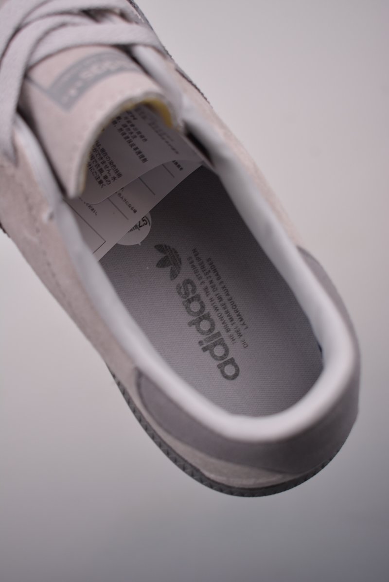 Adidas Originals Bermuda view