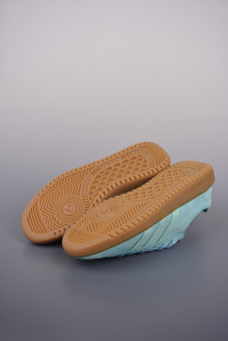 Adidas Originals Bermuda view