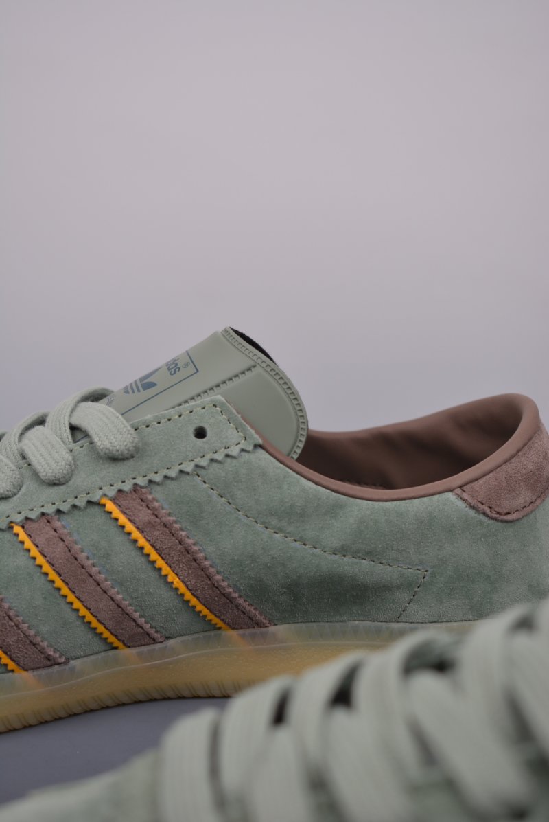 Adidas Originals Bermuda view