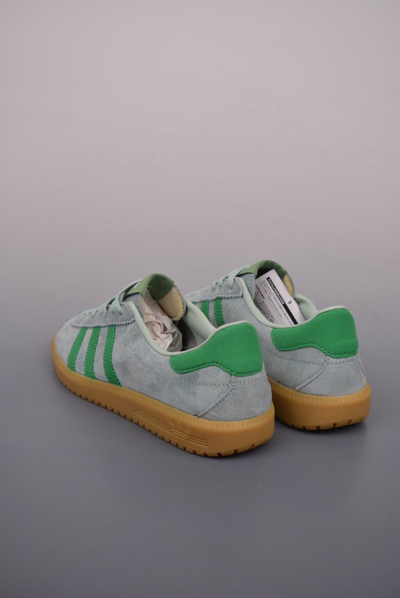 Adidas Originals Bermuda view