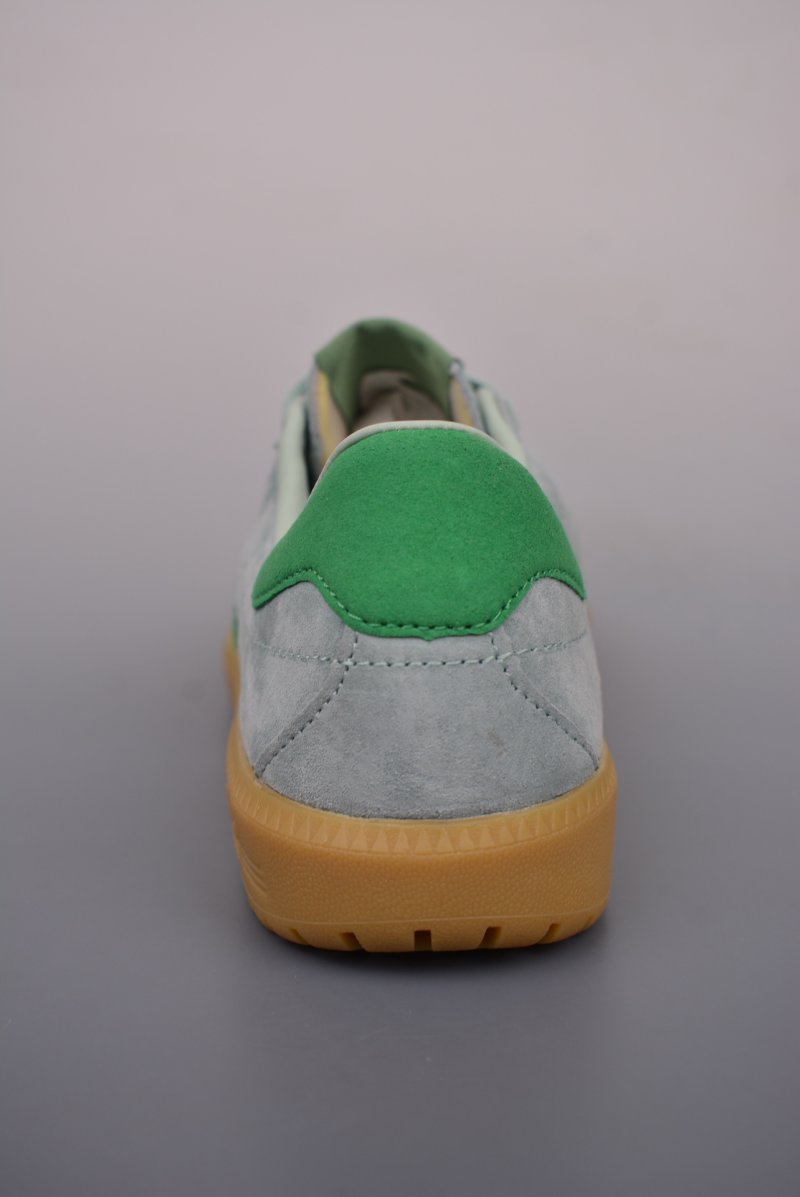 Adidas Originals Bermuda view