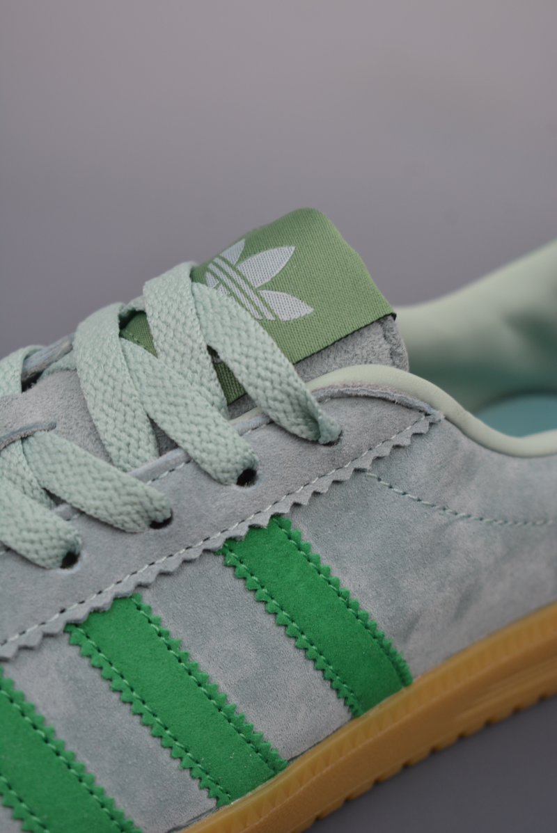Adidas Originals Bermuda view
