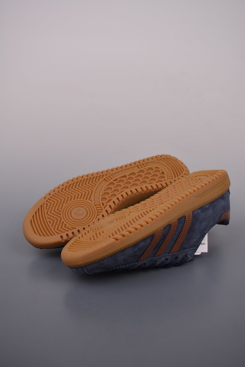 Adidas Originals Bermuda view