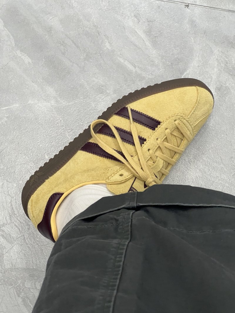 Adidas Originals Bermuda view