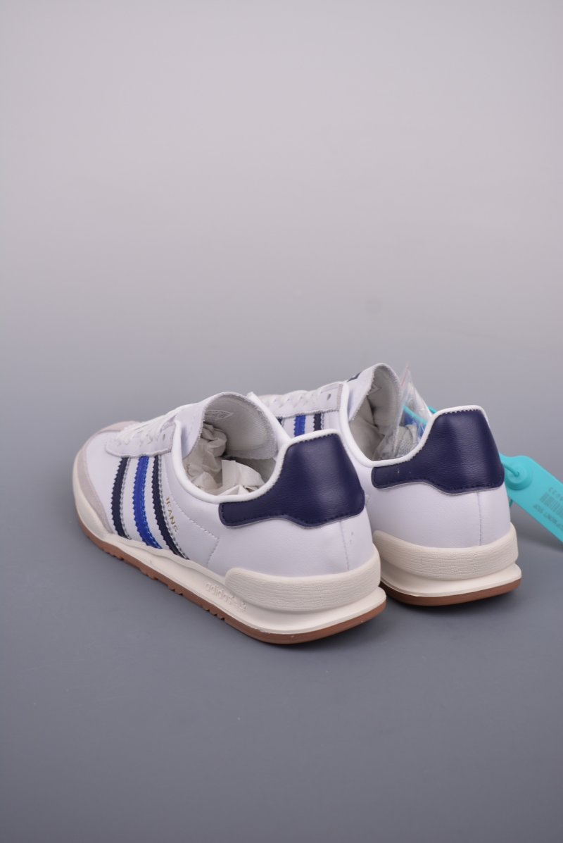 Adidas Originals Jeans view
