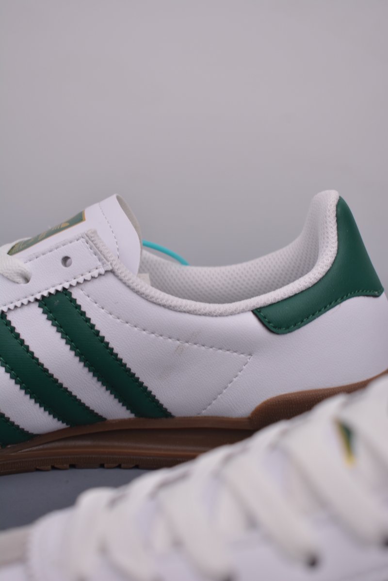 Adidas Originals Jeans view