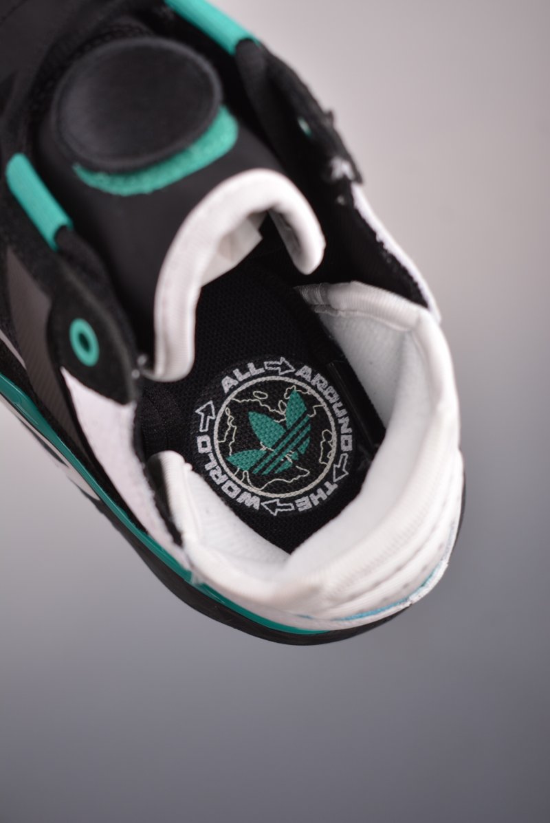 Adidas Originals Niteball view