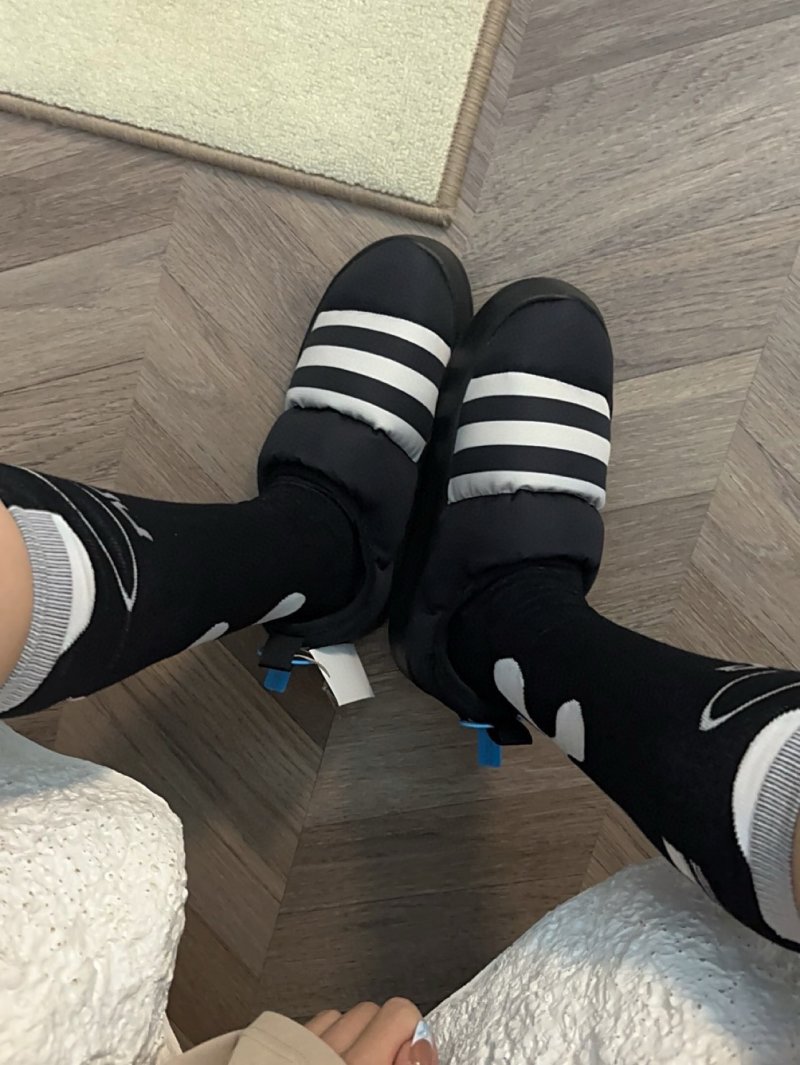 Adidas Originals Puffylette